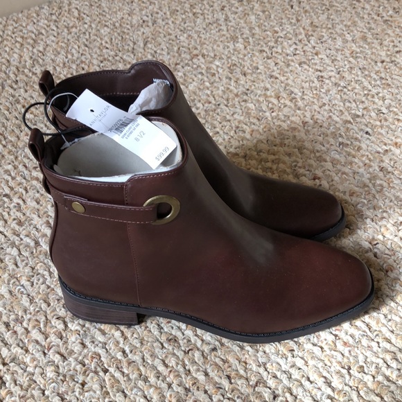 NWT Ann Taylor factory booties - Picture 3 of 7